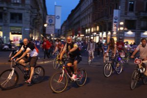 CYCLOPRIDE 2016: JUNIOR BikeMi ARRIVA A MILANO E SI FESTEGGIA